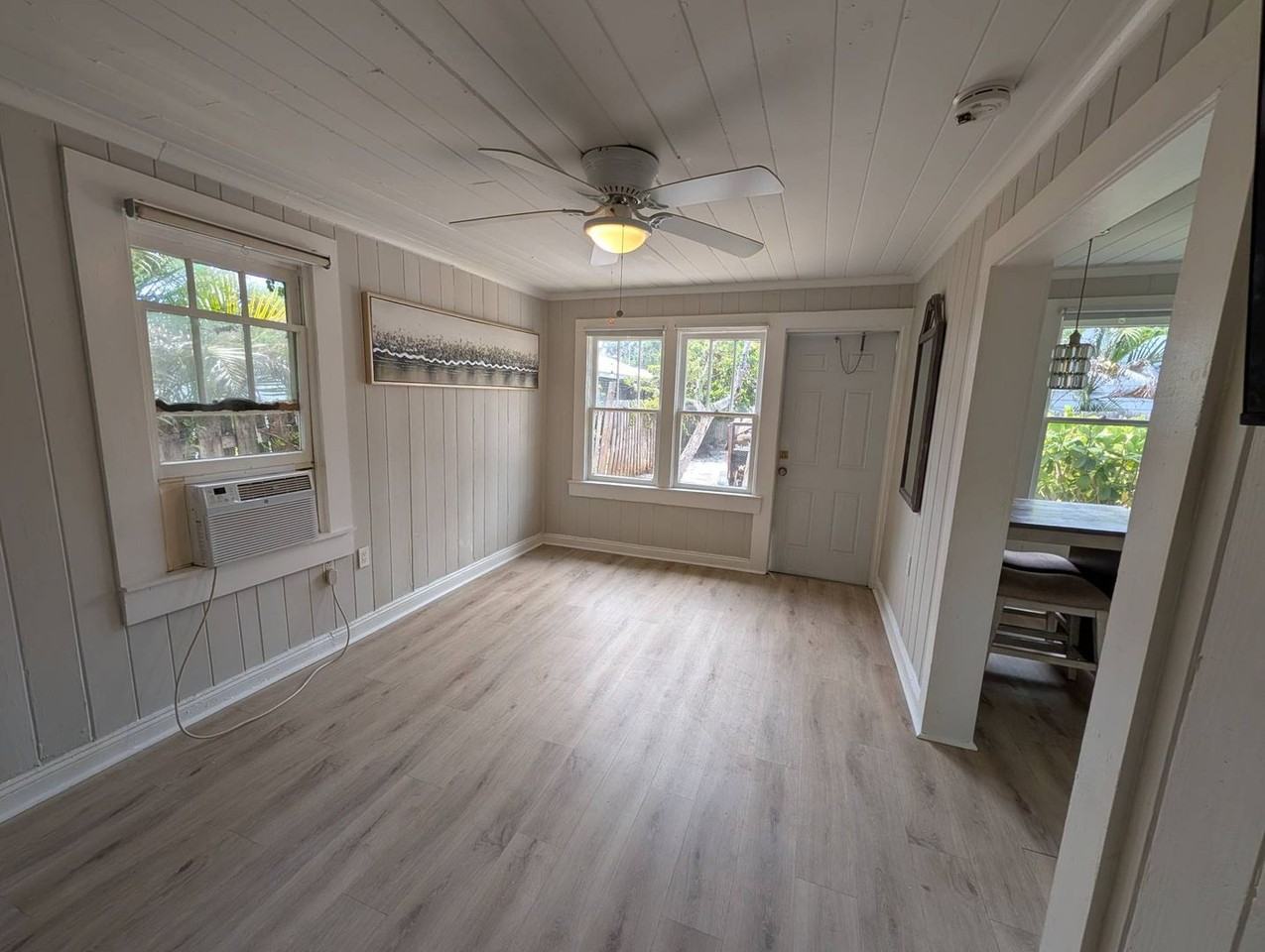 2562 Loma Linda St - Photo 7 of 18