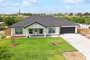 featured image of 204 Shadow Mountain Dr