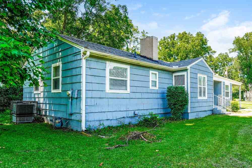 700 Robison Dr - Photo 3 of 16