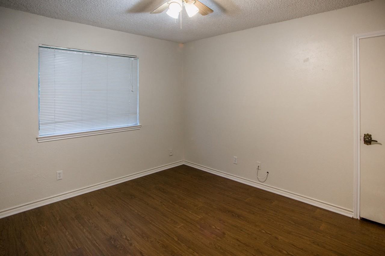 813 Old Ranch Road #813 - Photo 4 of 16