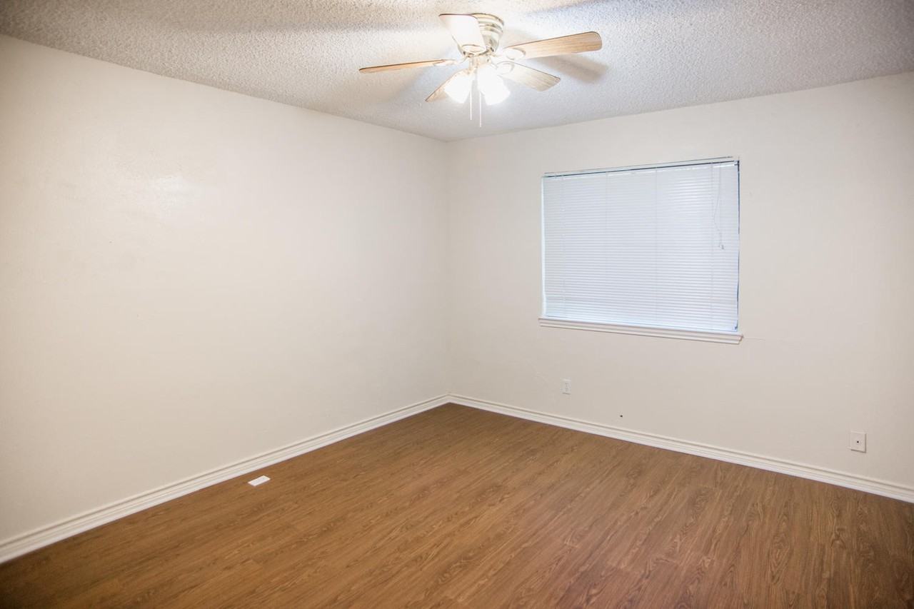 813 Old Ranch Road #813 - Photo 5 of 16