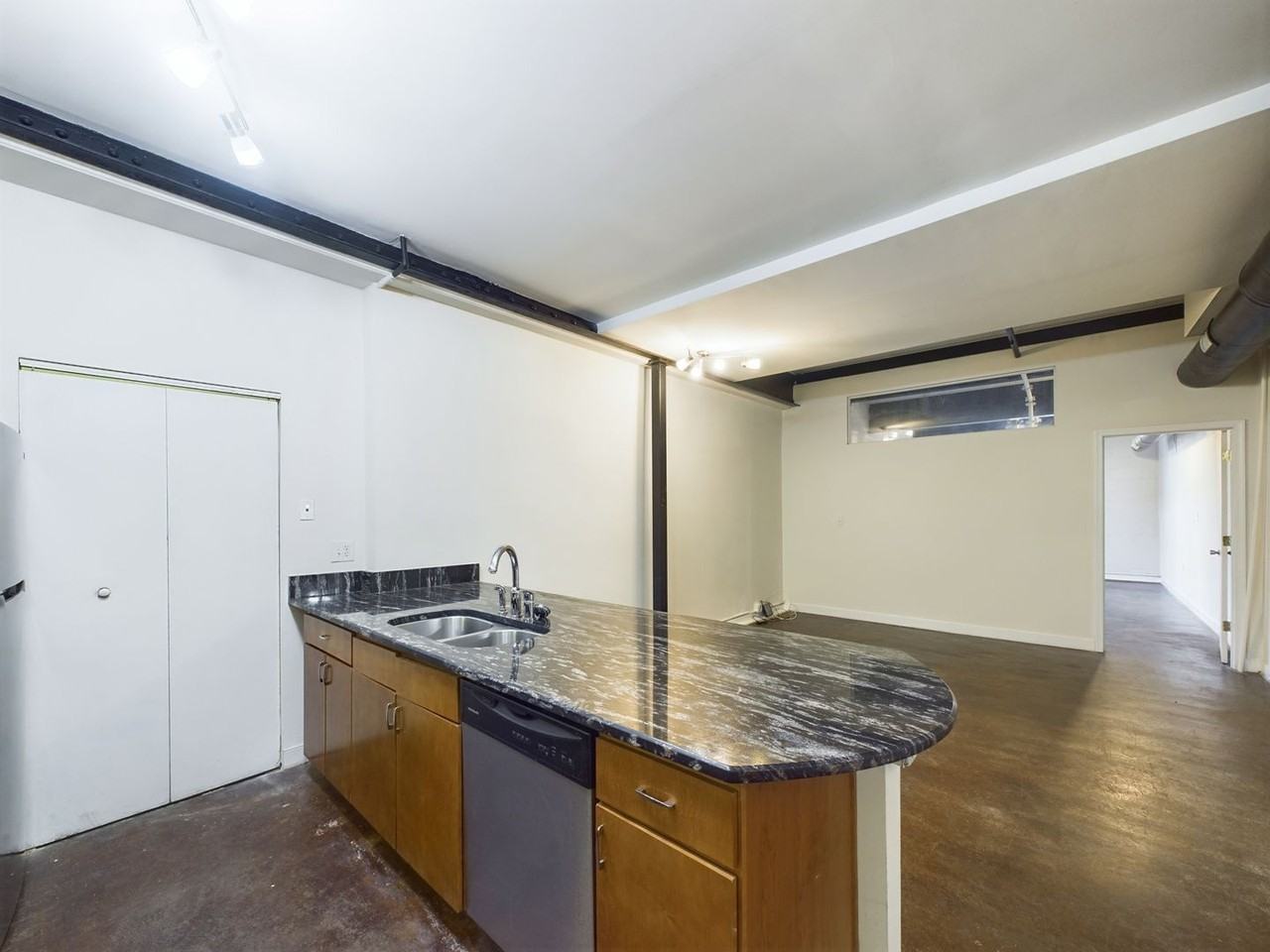 15 N 18th St #2B - Photo 6 of 26