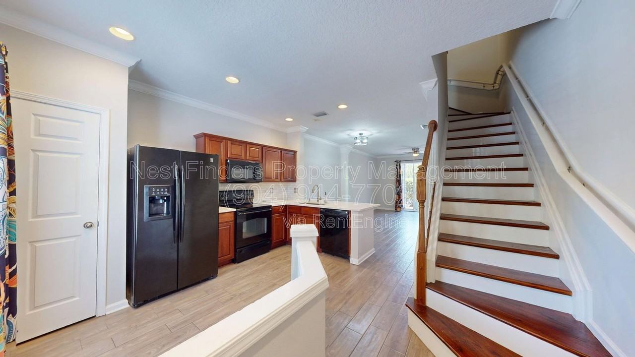 3592 Pebble Path Ln - Photo 2 of 26