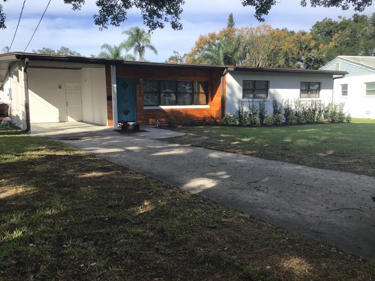 520 Sunrise Dr - Photo 2 of 21