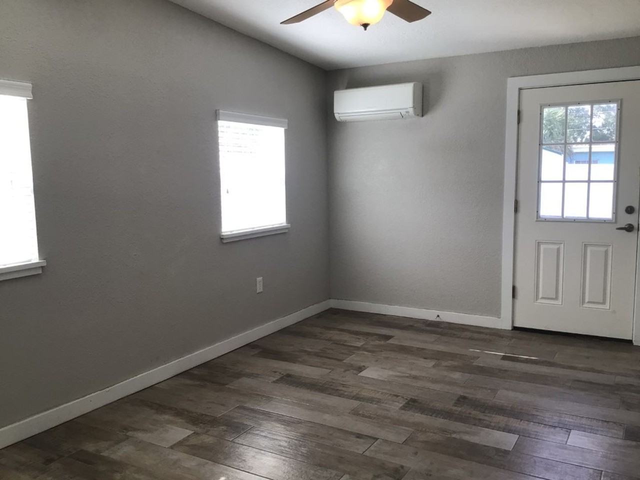 520 Sunrise Dr - Photo 4 of 21