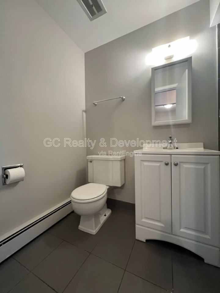 265 Uteg St #6 - Photo 5 of 9