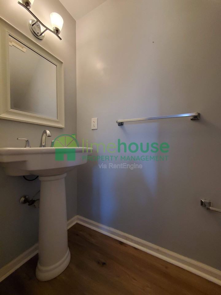 724 Carolina Ave - Photo 6 of 18