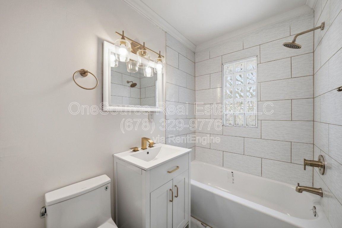 1264 Hartford Ave Sw - Photo 4 of 13