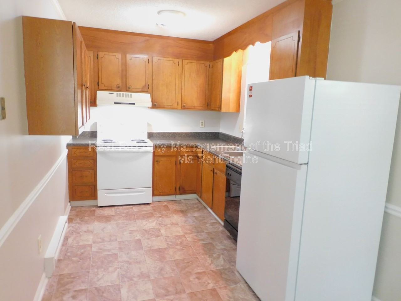2006 Creekwood Dr - Photo 3 of 20