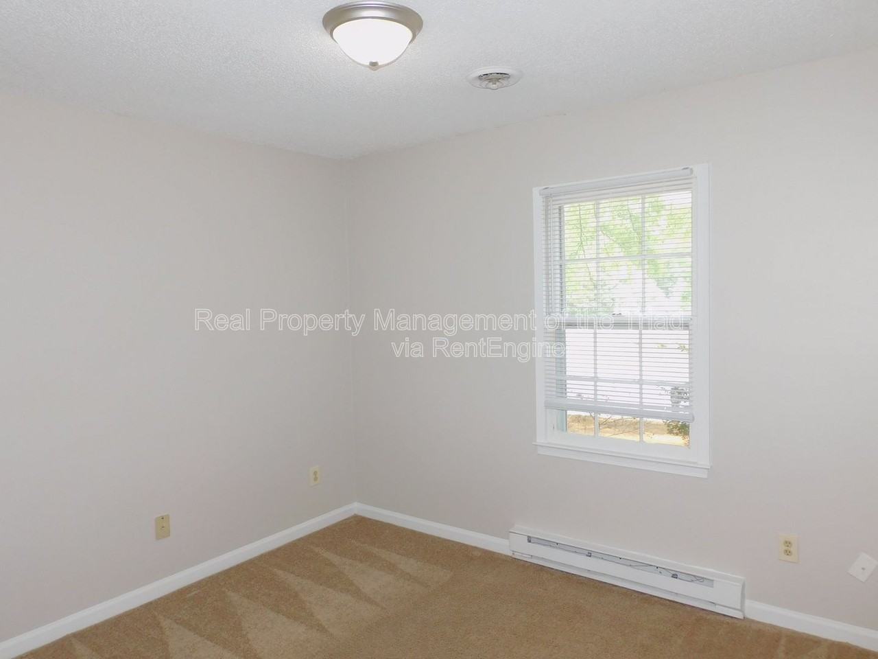 2006 Creekwood Dr - Photo 6 of 20