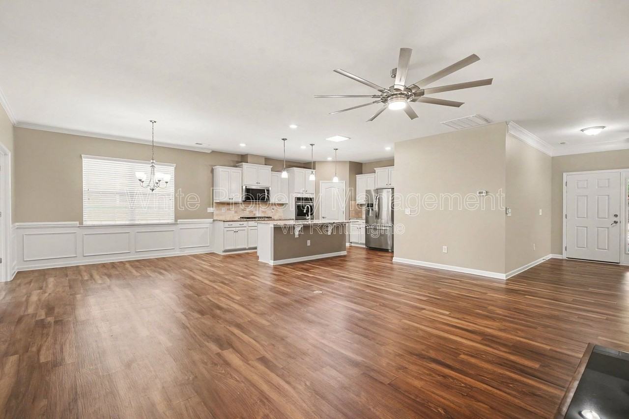 8207 Asher Chase Trl - Photo 2 of 29