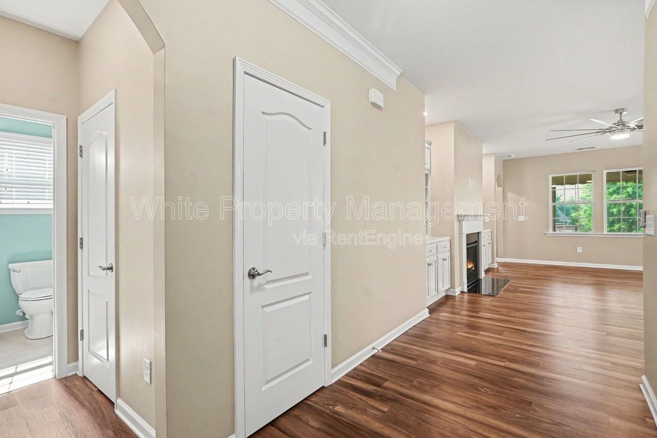 8207 Asher Chase Trl - Photo 4 of 29