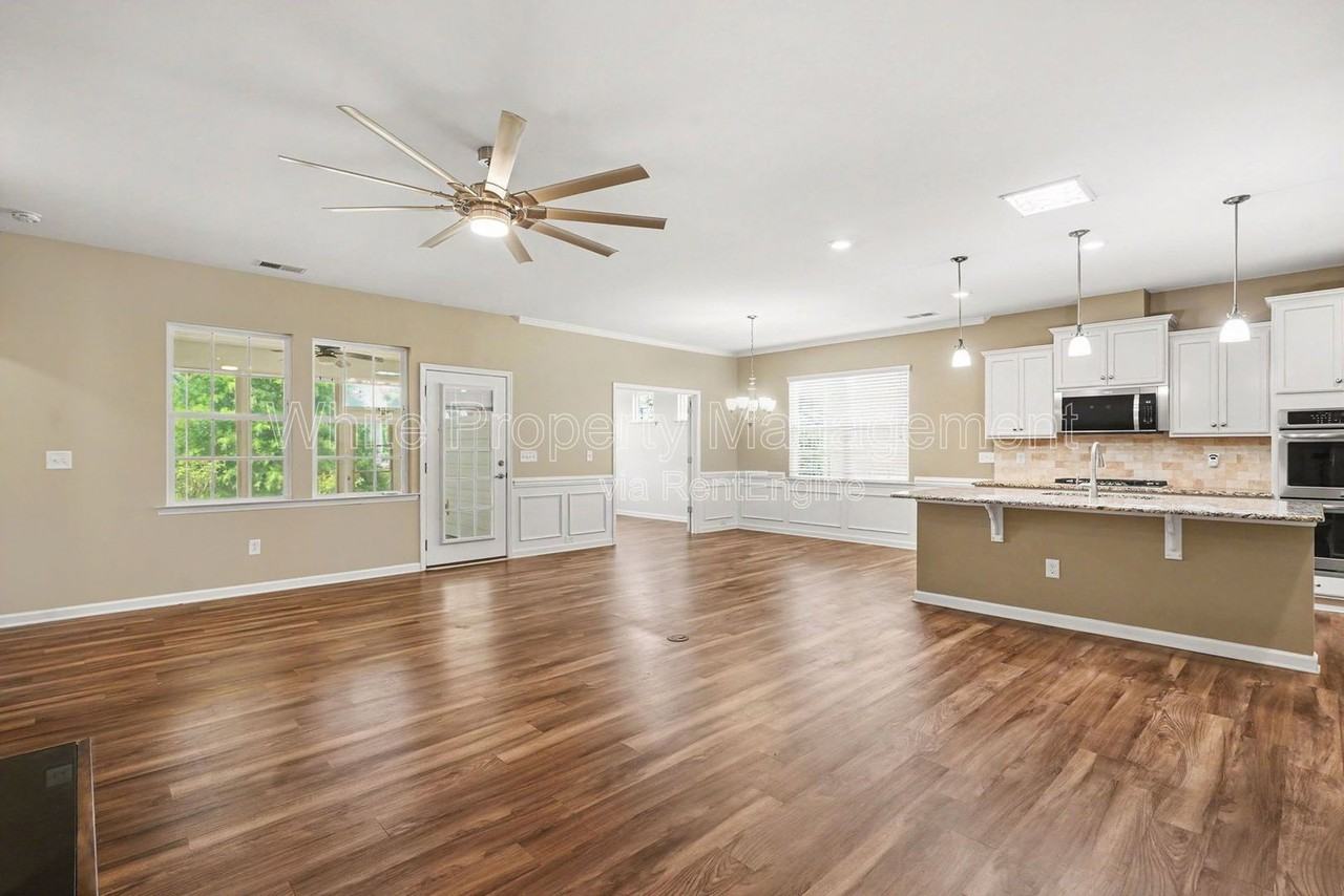 8207 Asher Chase Trl - Photo 5 of 29