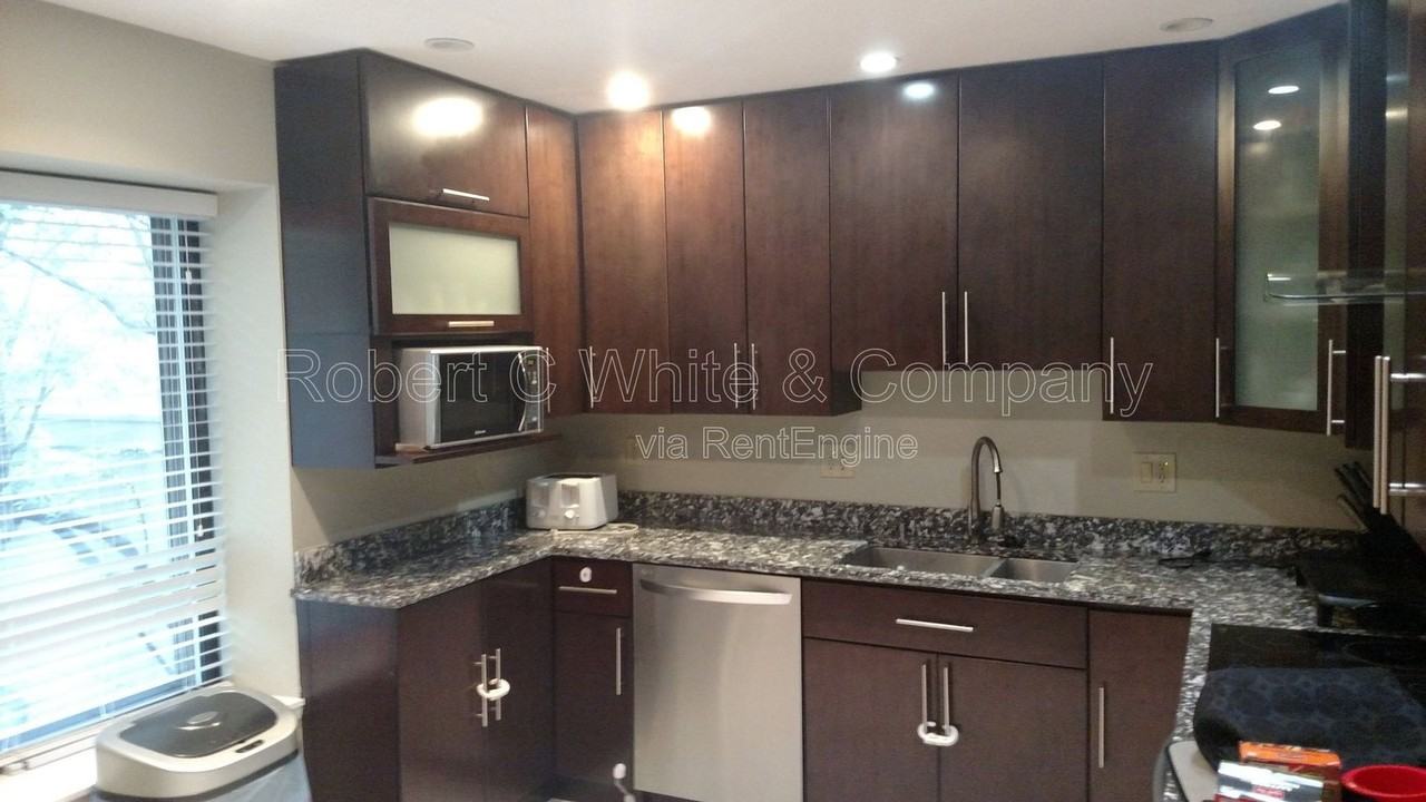 31 Farmington Chase Cres - Photo 6 of 30