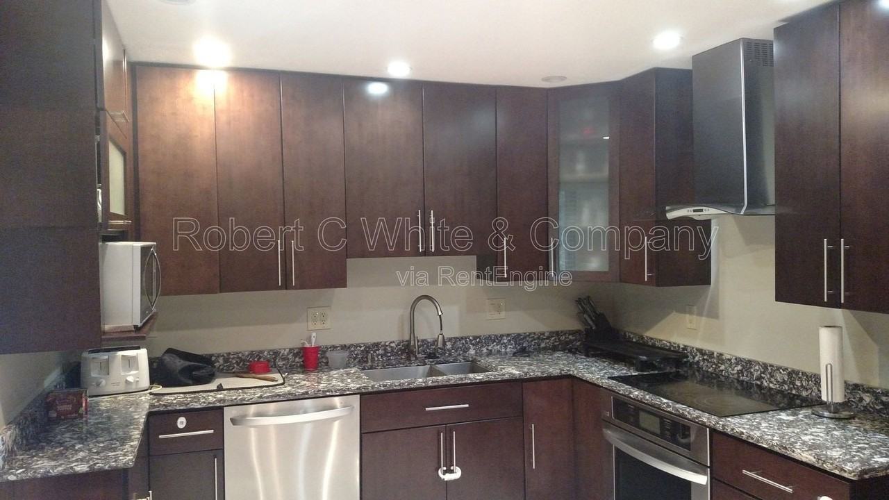 31 Farmington Chase Cres - Photo 7 of 30