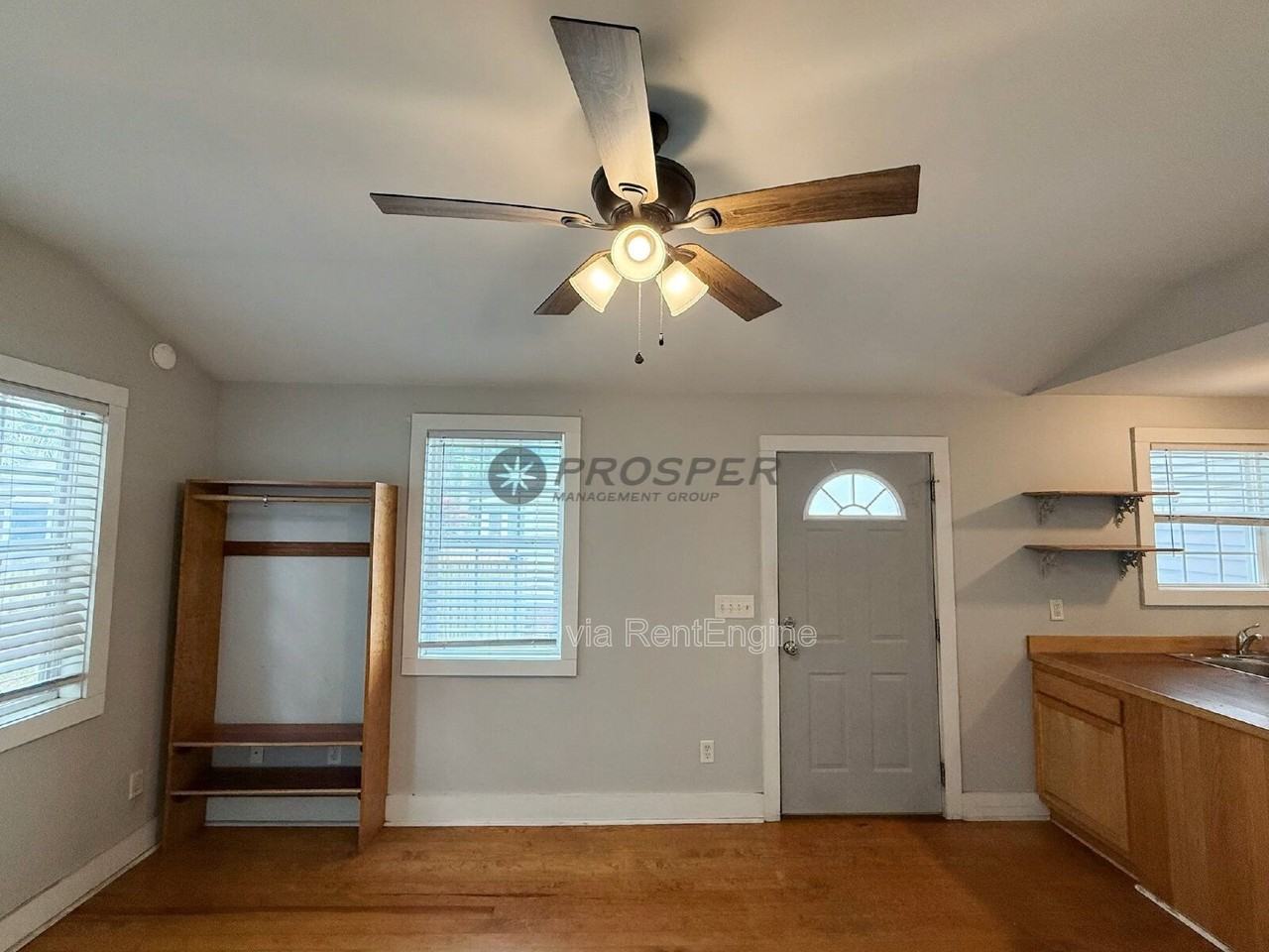 53 Cypress St #B - Photo 5 of 10
