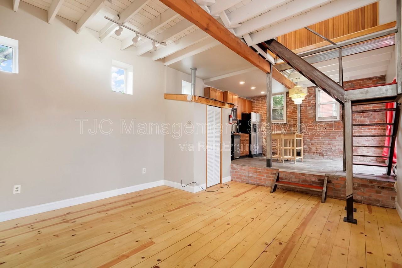 1565 Race St - Photo 3 of 11