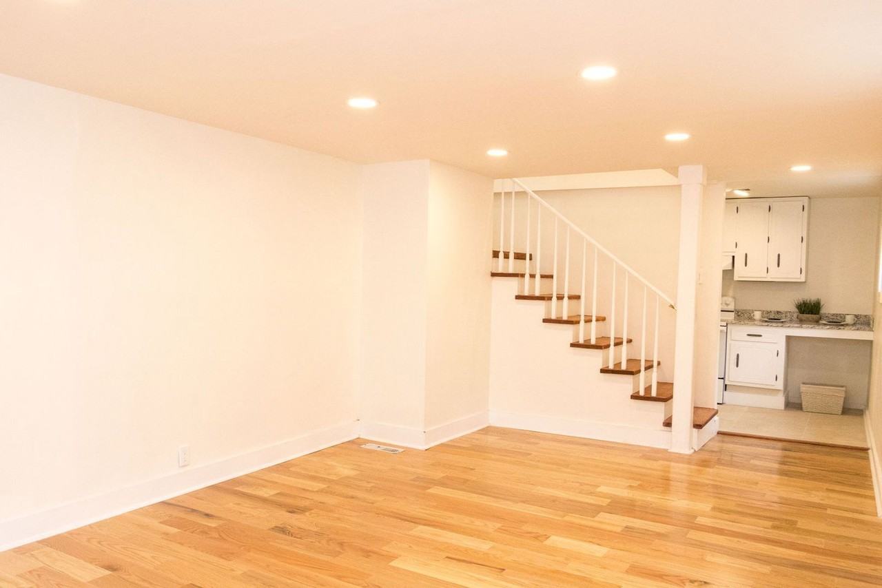 814 N Germantown Rd - Photo 5 of 23