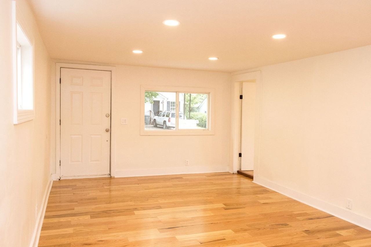 814 N Germantown Rd - Photo 6 of 23