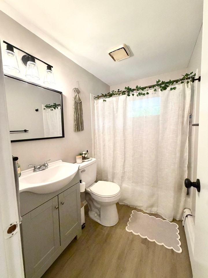 54 Mast Rd #2 - Photo 5 of 8