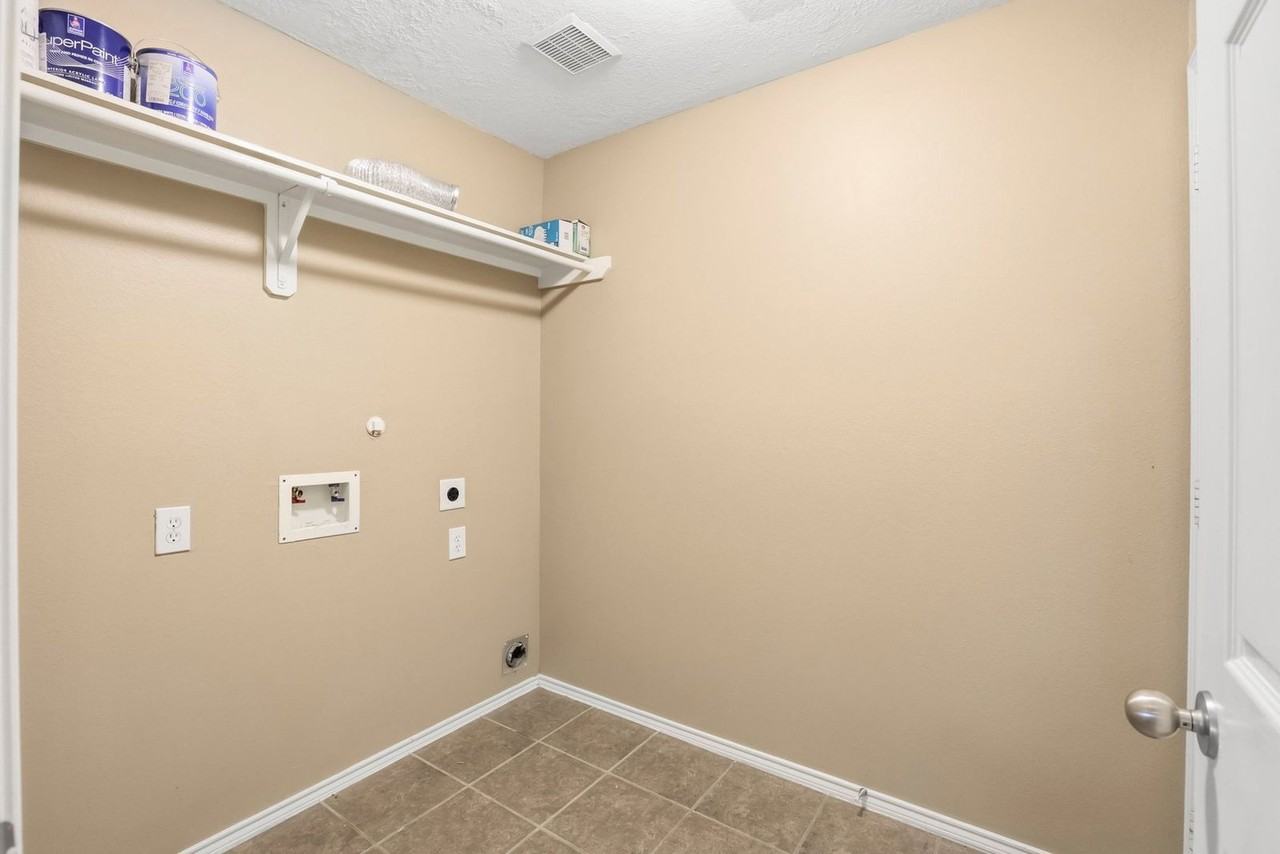 9618 Red Rugosa Dr - Photo 5 of 28