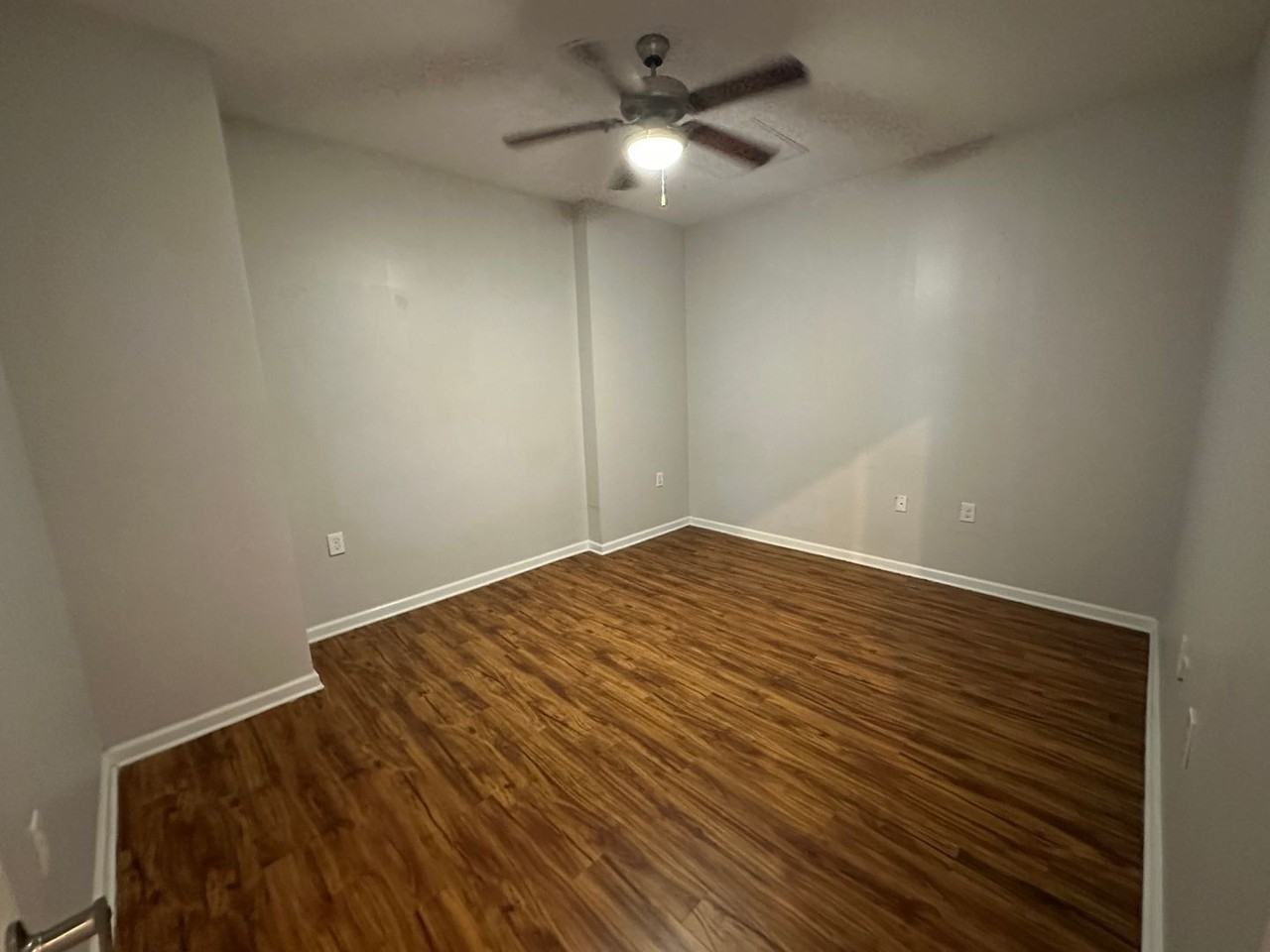 464 Poplar St #1 - Photo 7 of 10