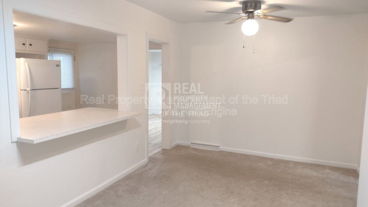 4545 Jessup Grove Rd - Photo 5 of 19