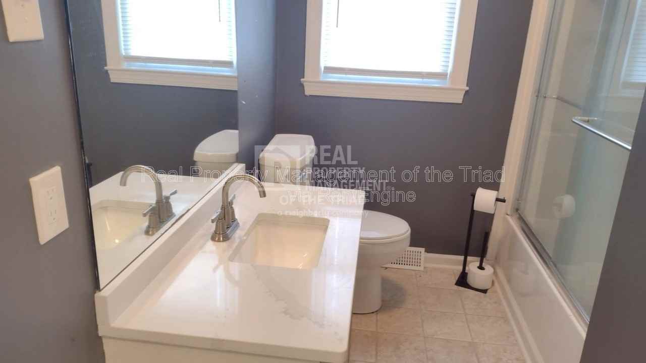 4545 Jessup Grove Rd - Photo 6 of 19