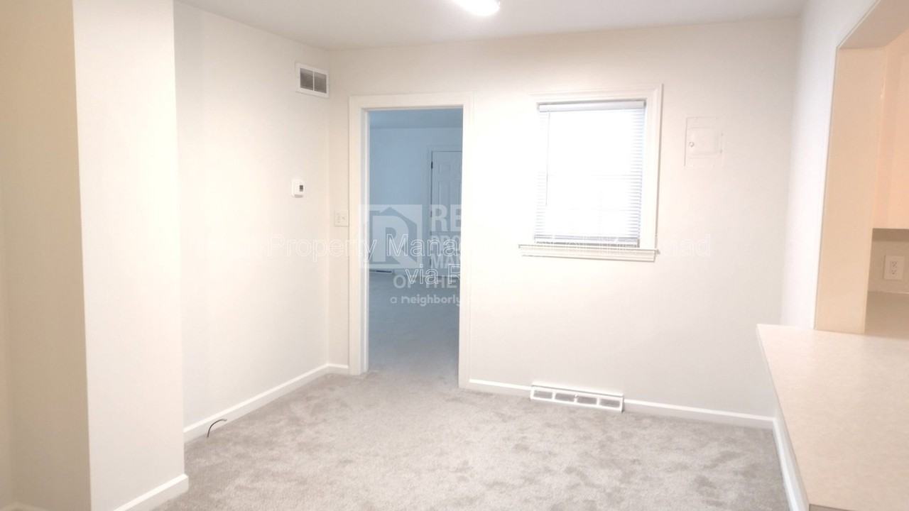 4545 Jessup Grove Rd - Photo 7 of 19
