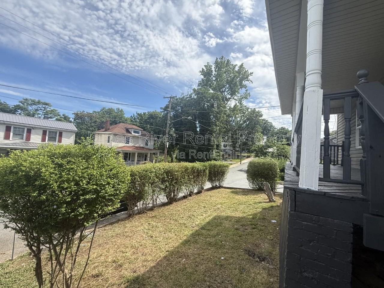 1219 16th St - Photo 2 of 12