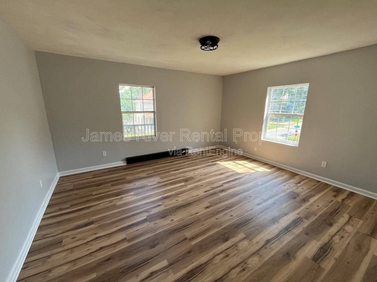 1219 16th St - Photo 7 of 12