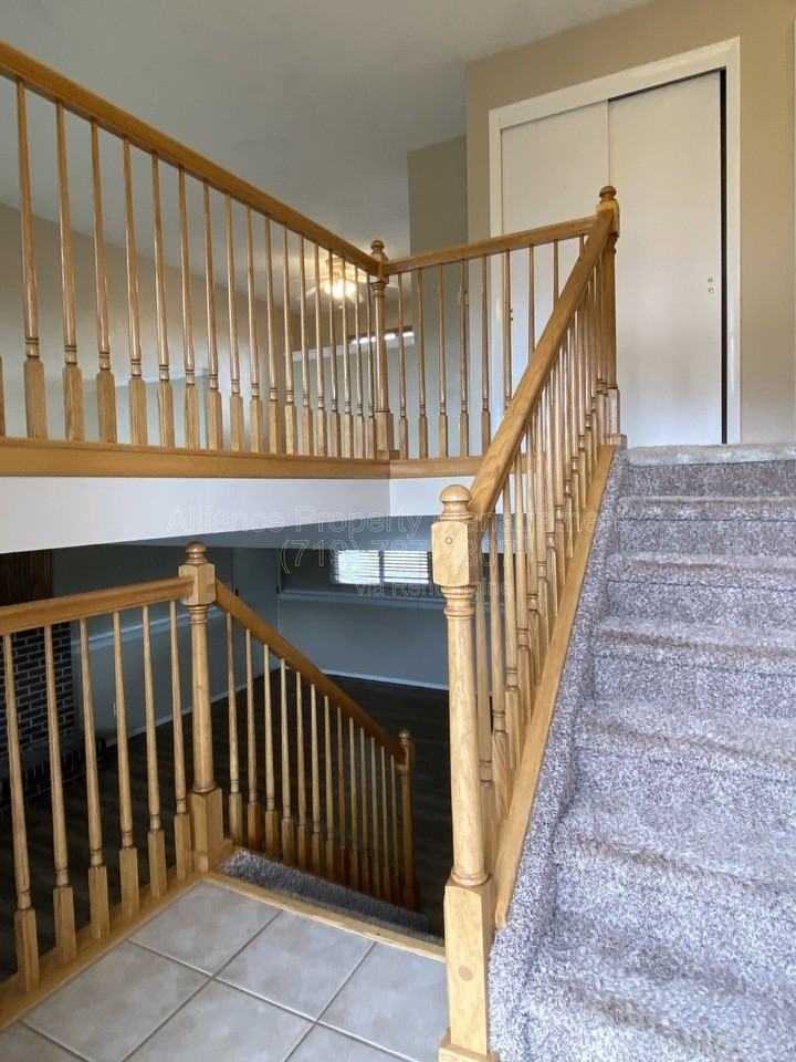 6087 Del Rey Dr - Photo 2 of 38