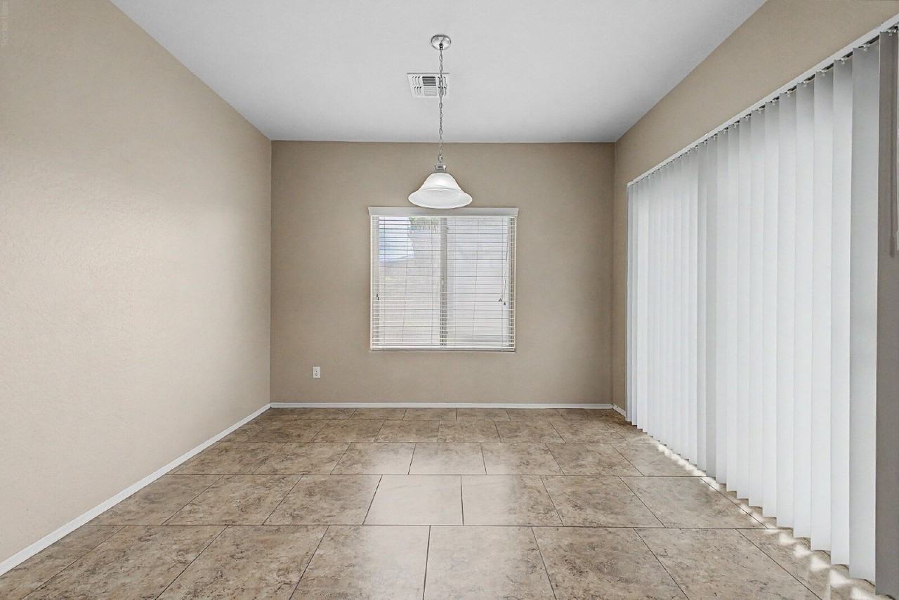 17875 W Westpark Blvd - Photo 7 of 34