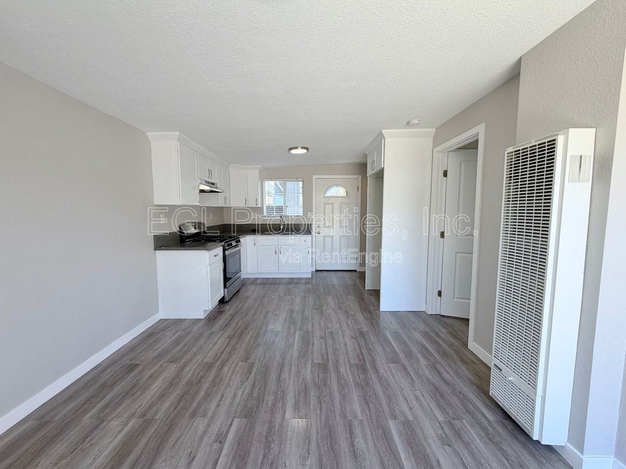 13226 Stanford Ave - Photo 2 of 12