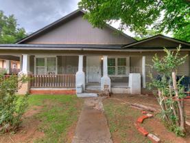 2301 Sw 24th St #2 - Photo 1 of 1