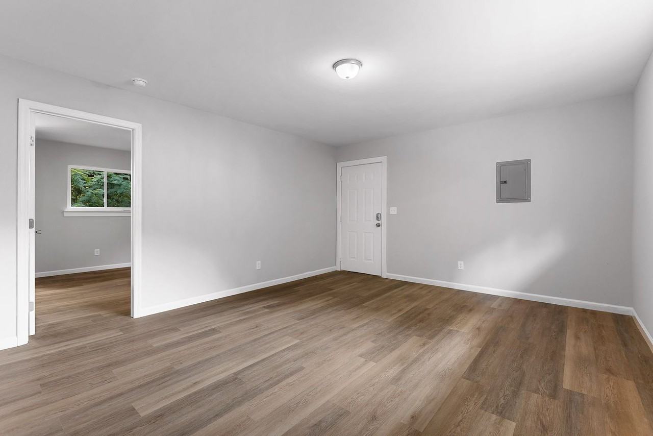 133 W Ridgewood Ave #139 - Photo 7 of 20