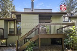 featured image of 4608 Greenbriar Ct