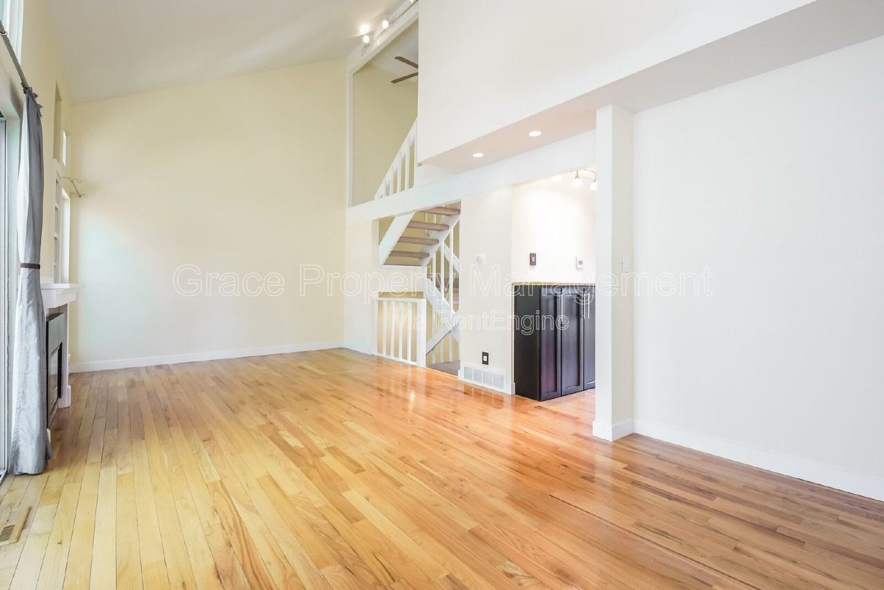 4608 Greenbriar Ct - Photo 6 of 22