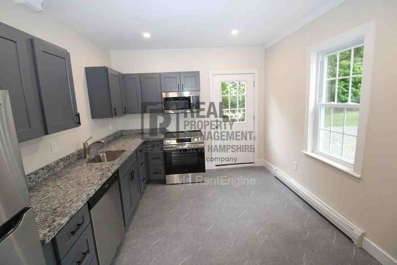 14 Charles St - Photo 4 of 30