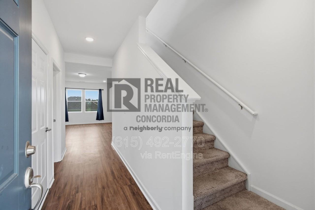 3917 Sadie St - Photo 4 of 37