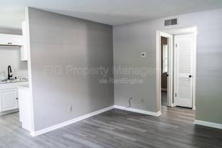 129 Hillcrest Dr #9 - Photo 1 of 1