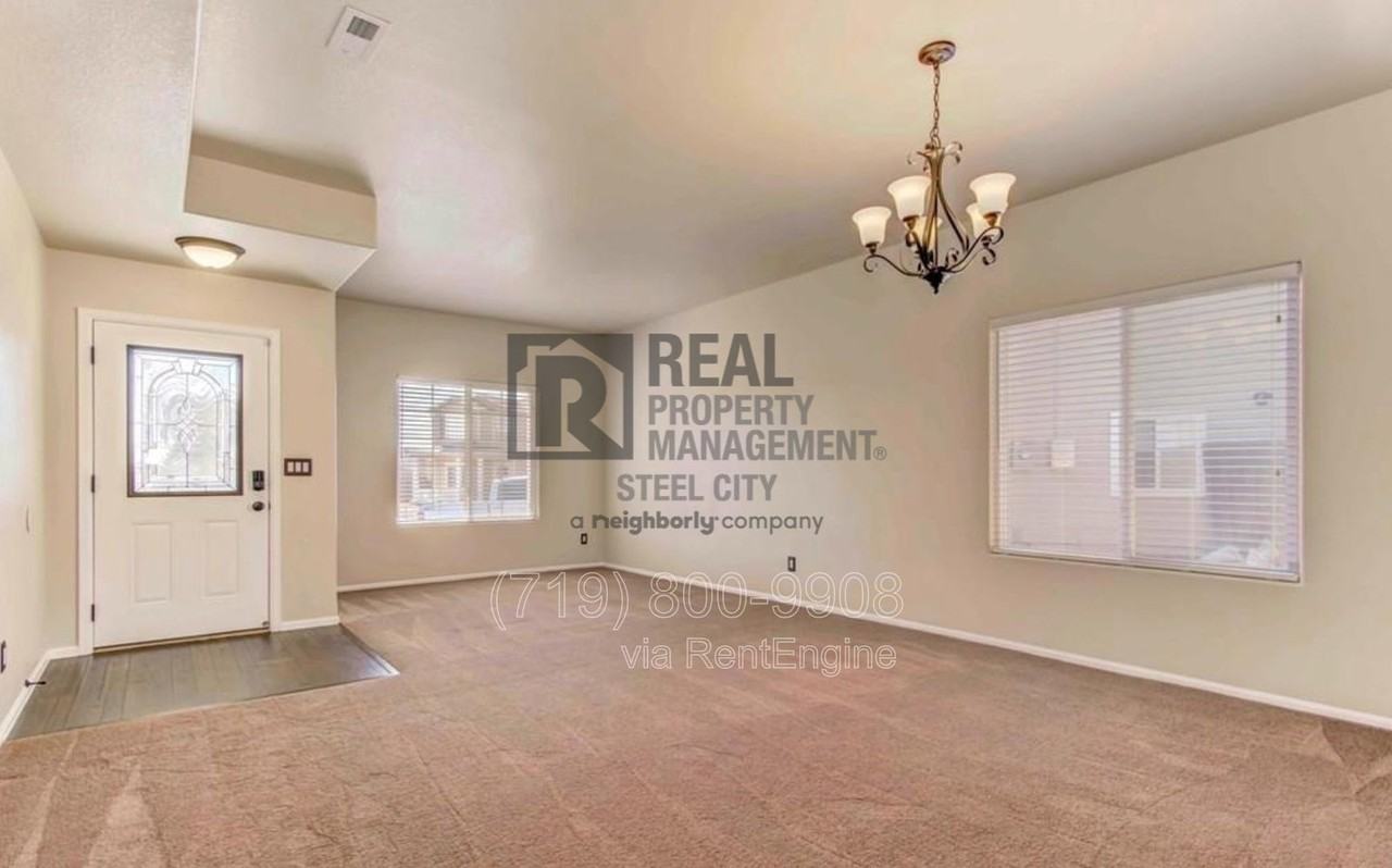 5154 Goldking Rd - Photo 4 of 14