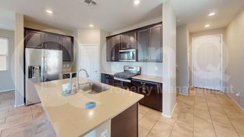 featured image of 5940 N Umbra Ct