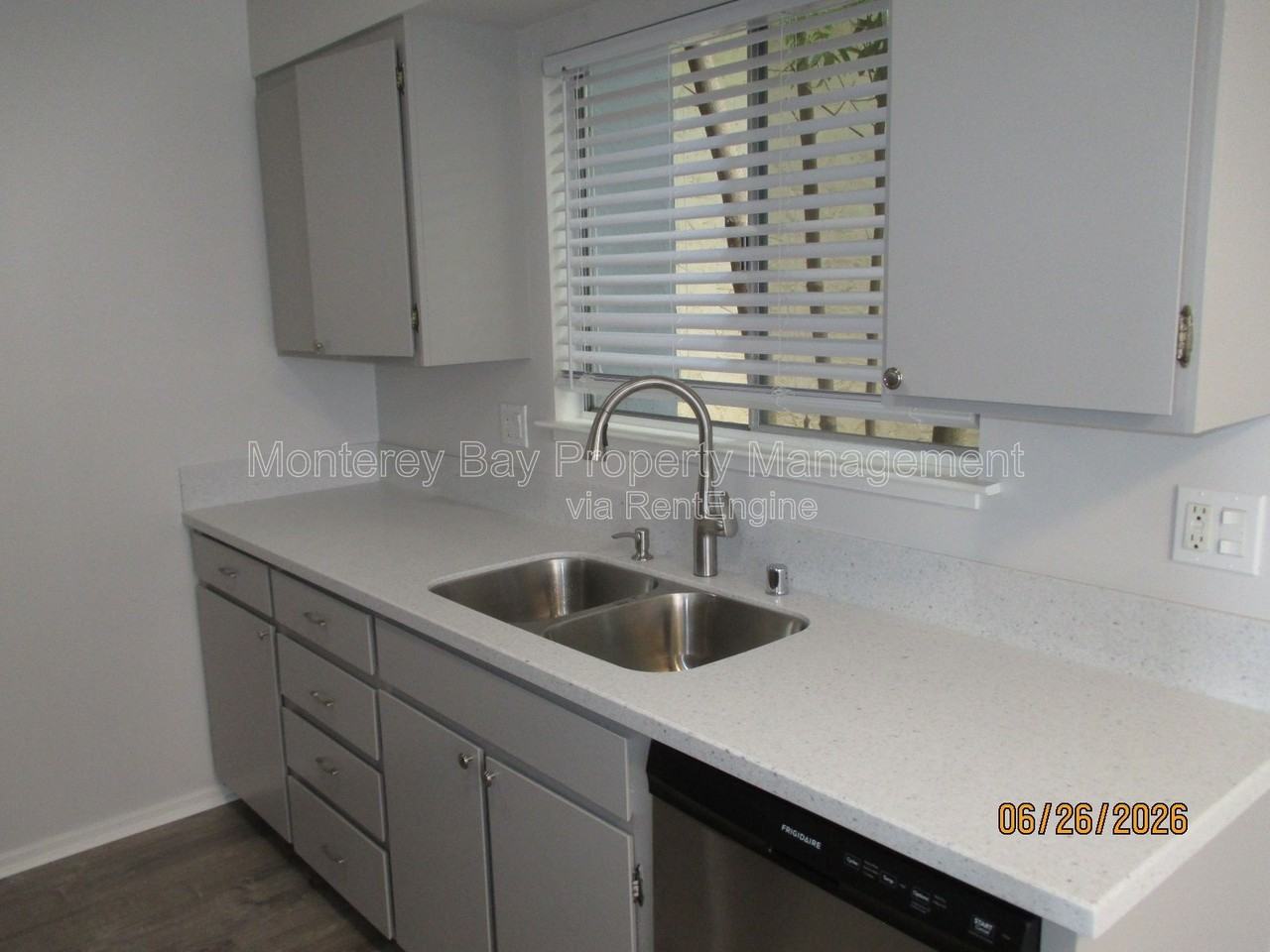 851 Taylor St #8 - Photo 7 of 21
