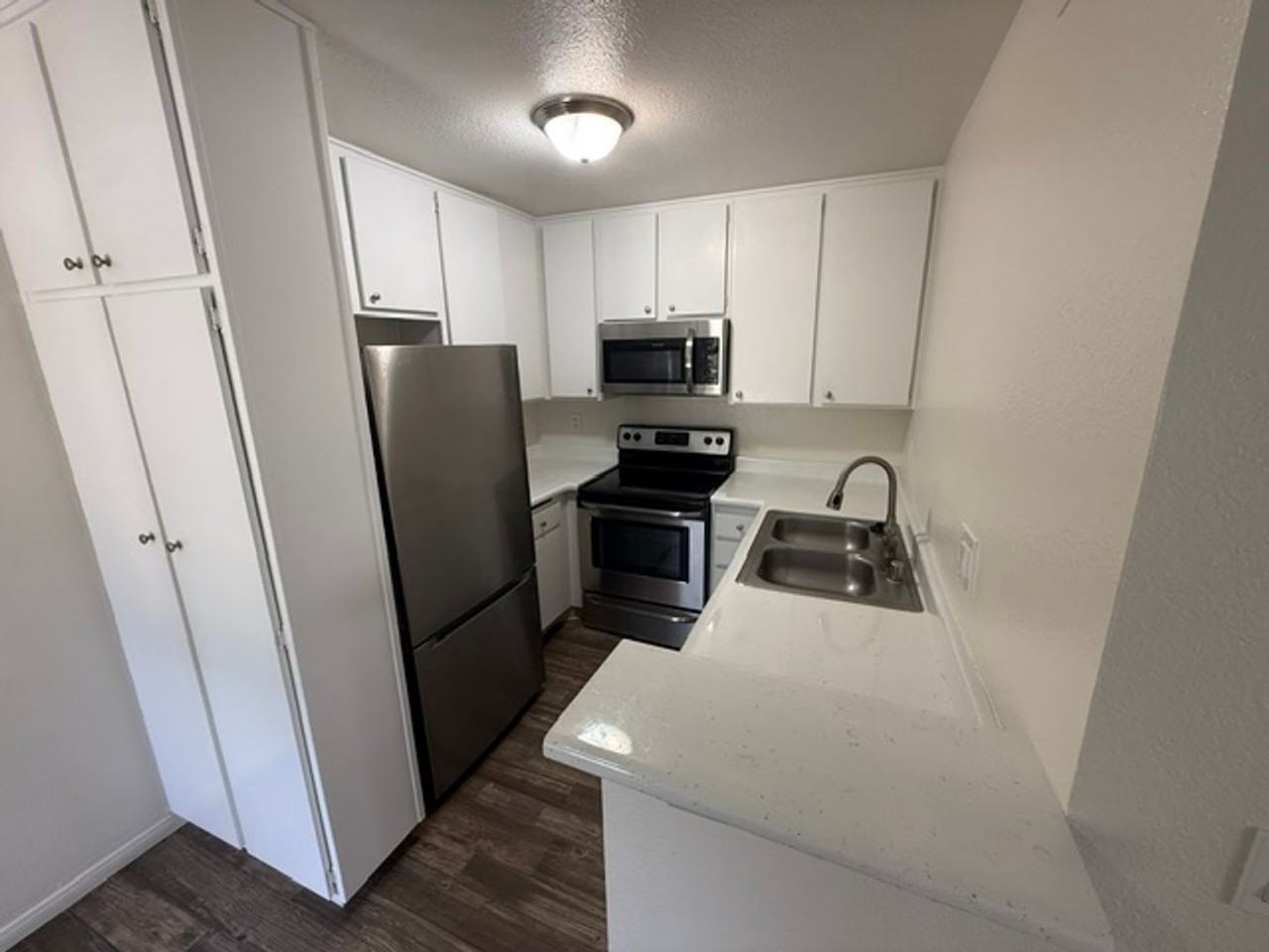 3136 Bonita Rd - Photo 3 of 13