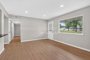 featured image of 216 Allen Dr