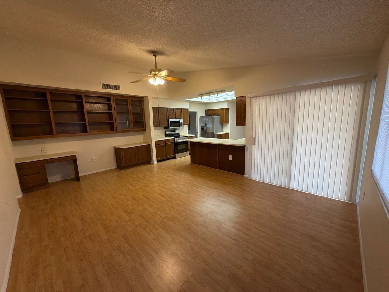 17418 N 123rd Dr - Photo 5 of 20