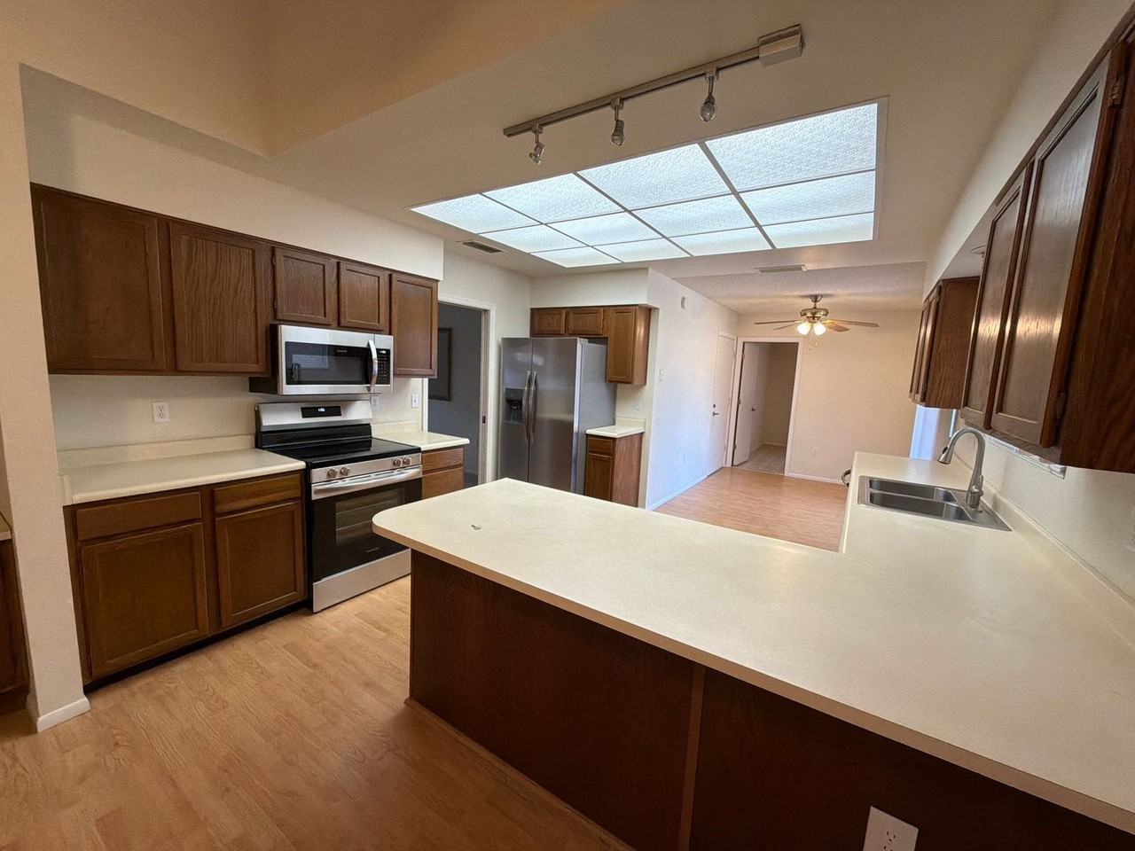 17418 N 123rd Dr - Photo 6 of 20