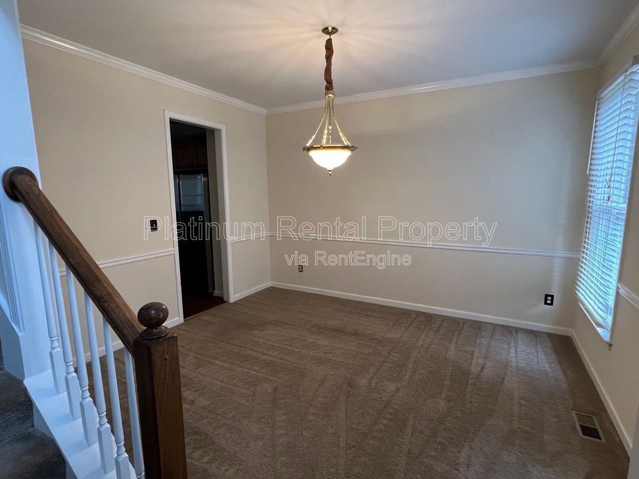 7115 Red Fox Ln - Photo 4 of 50