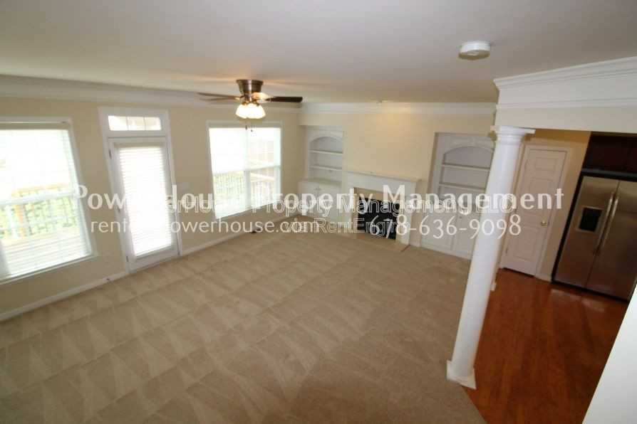 10752 Camarilla Ct - Photo 3 of 40